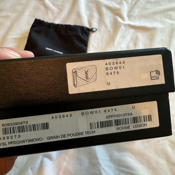 YSL Tri Fold Wallet - Picture 11 of 13